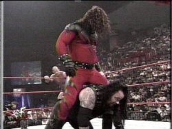 Kane fighting against the Undertaker